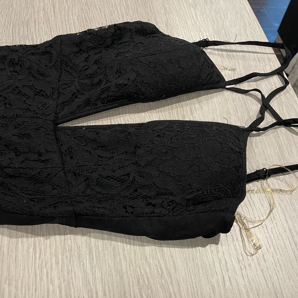 Beautiful black fitted midi dress